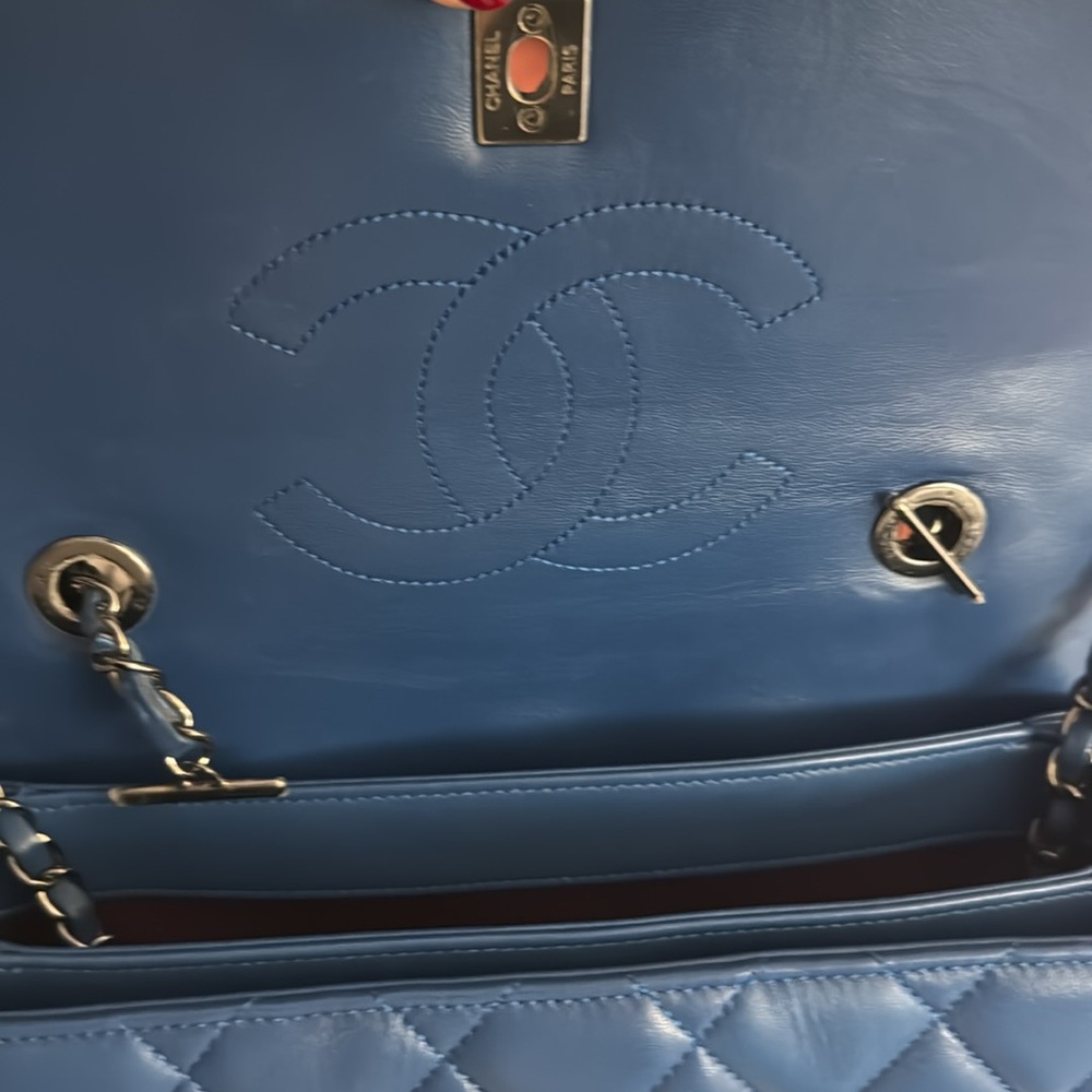 Chanel Blue Quilted Shoulder Bag with Chain Strap - Picture 5 of 17